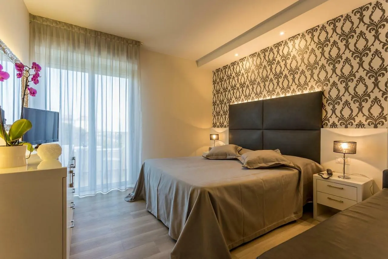 Hotel Riviera Milano Marittima 4*,  Italy